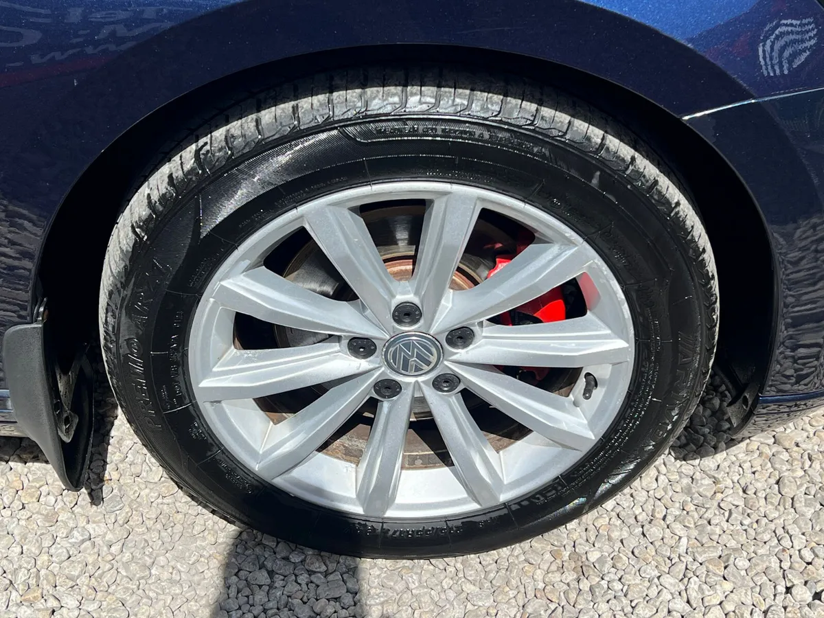 Volkswagen Passat Saloon, Diesel, 2016, Blue