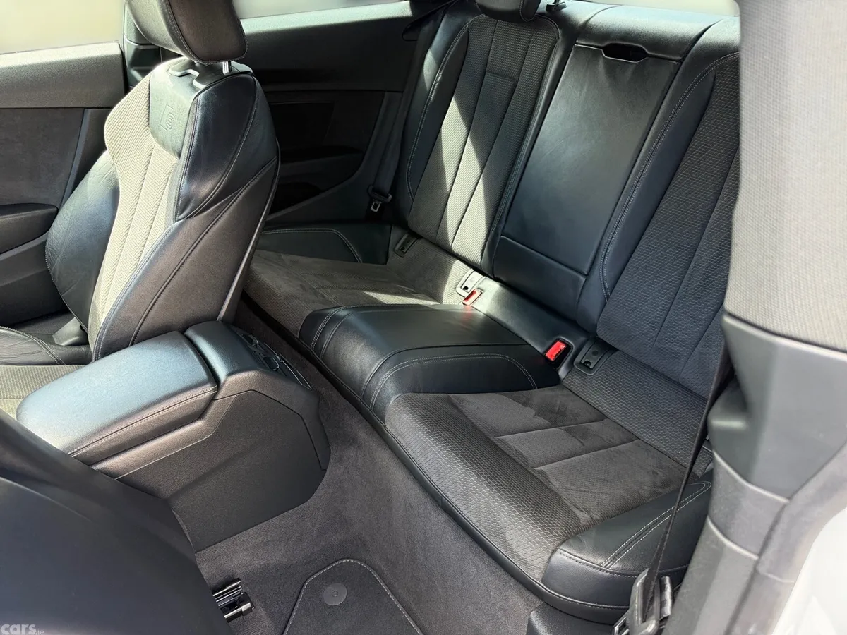 Audi A5 Coupe, Diesel, 2019, White