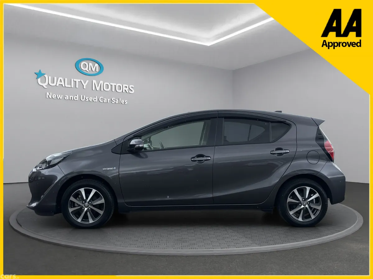 Toyota Aqua Hatchback, Petrol Hybrid, 2019, Grey