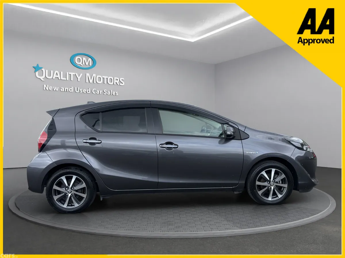 Toyota Aqua Hatchback, Petrol Hybrid, 2019, Grey