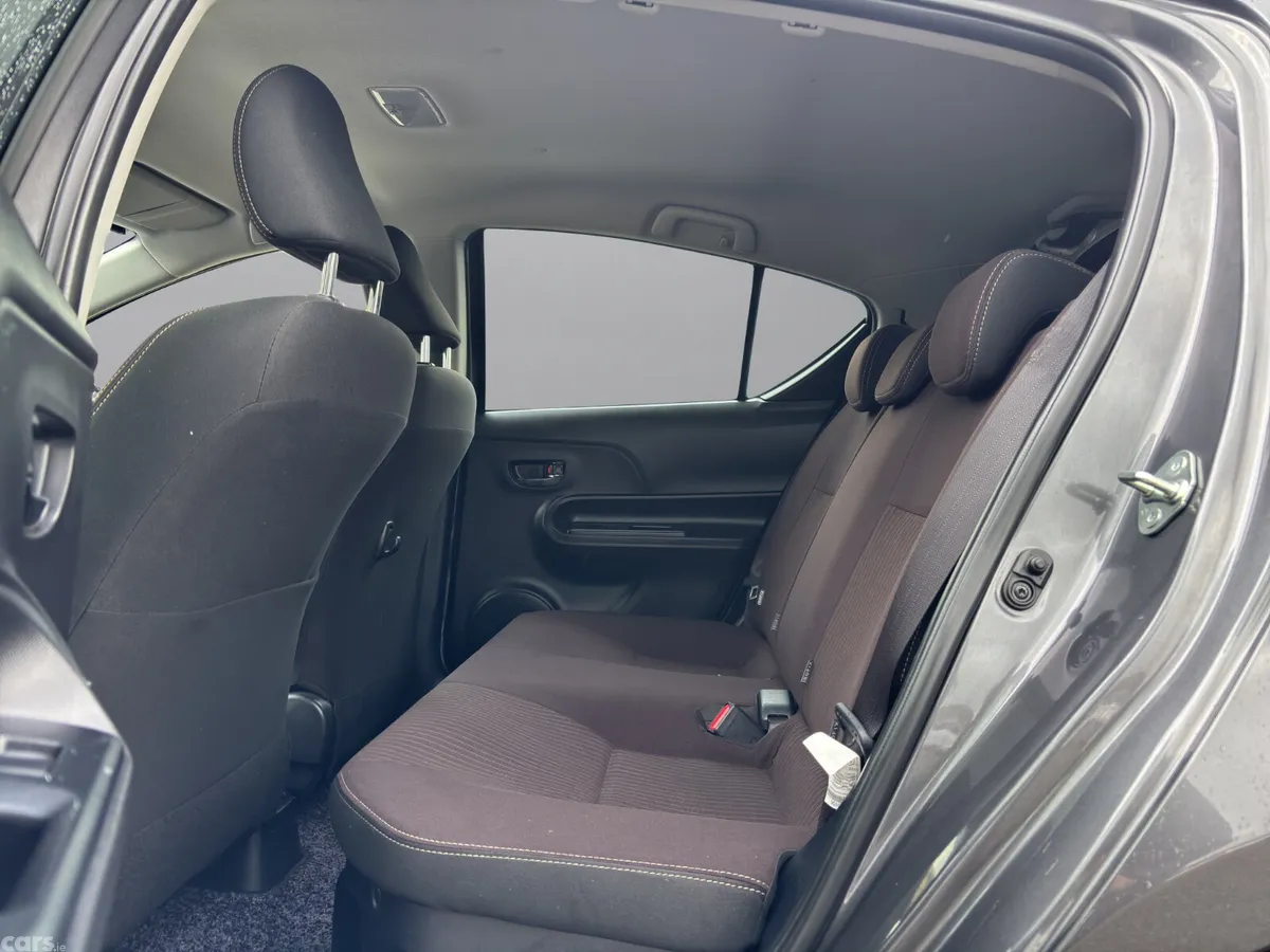 Toyota Aqua Hatchback, Petrol Hybrid, 2019, Grey