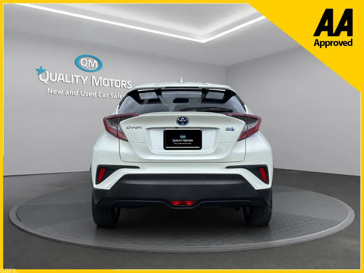 Toyota C-HR SUV, Petrol Hybrid, 2018, White