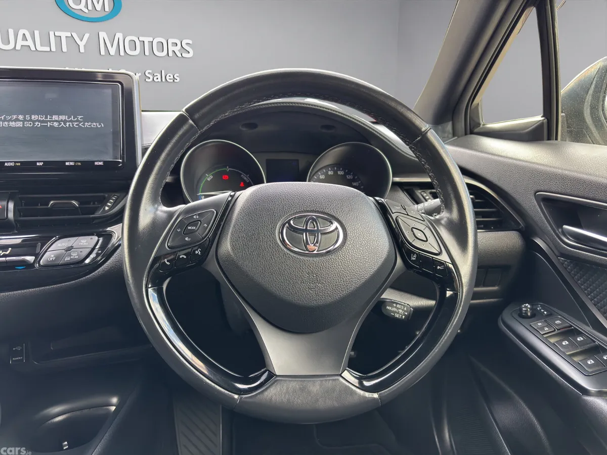 Toyota C-HR SUV, Petrol Hybrid, 2018, White