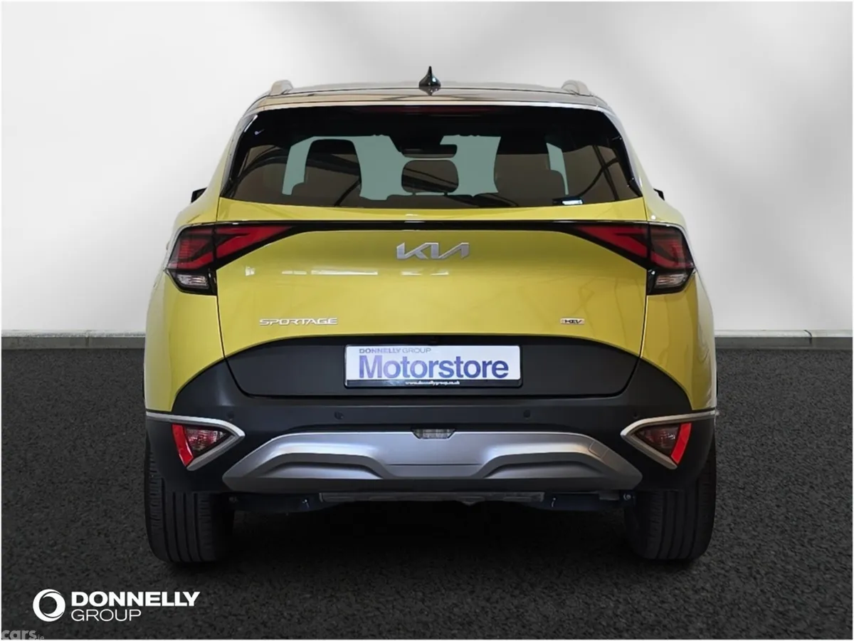 Kia Sportage Estate, Petrol Hybrid, 2023, Yellow