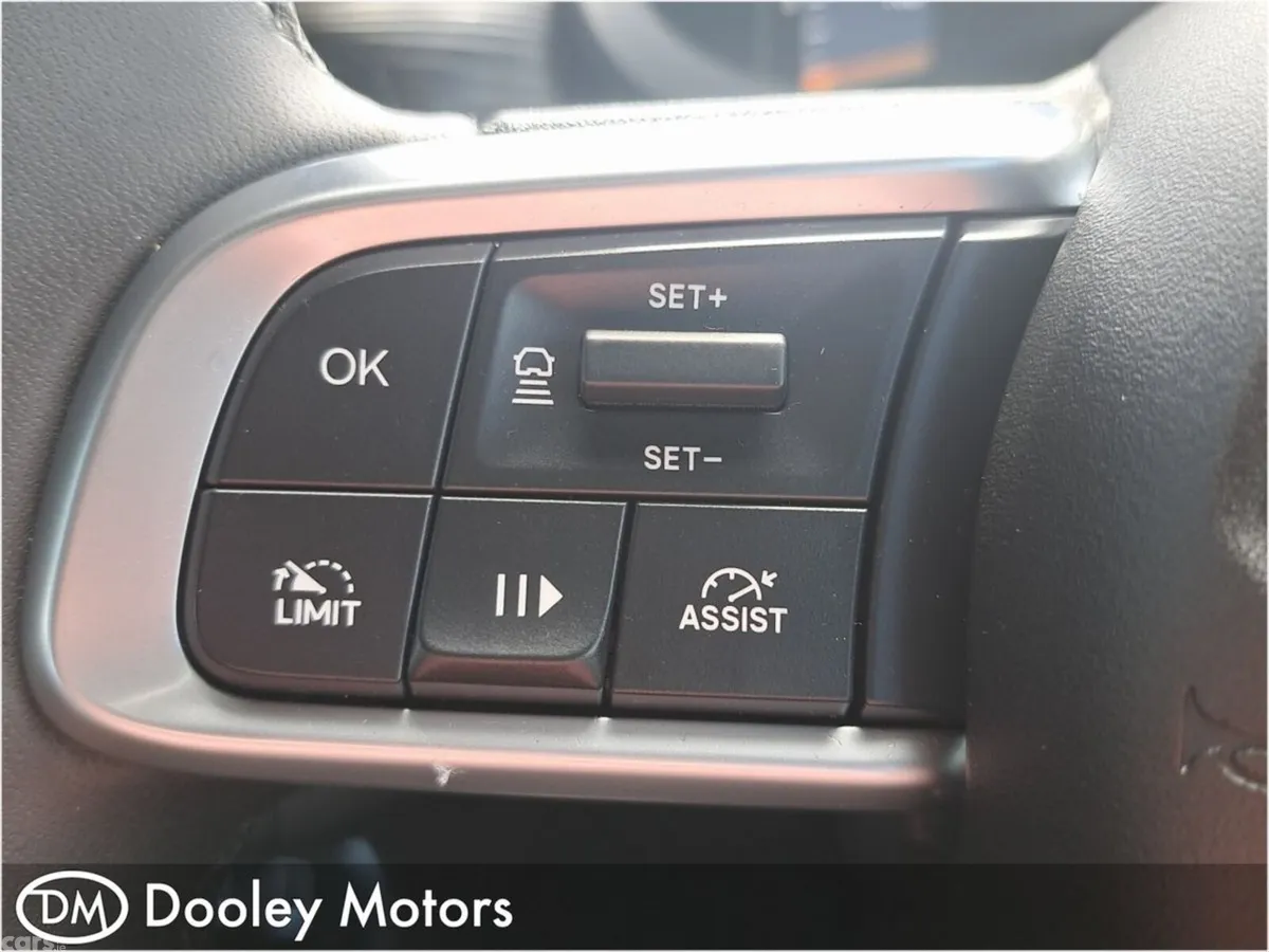 Jeep Avenger SUV, Petrol, 2024, Grey