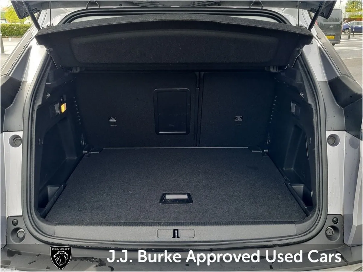 Peugeot 3008 SUV, Petrol, 2021, Grey