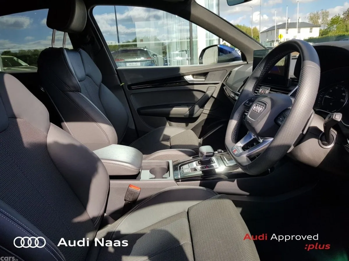 Audi Q5 SUV, Petrol Plug-in Hybrid, 2023, Blue