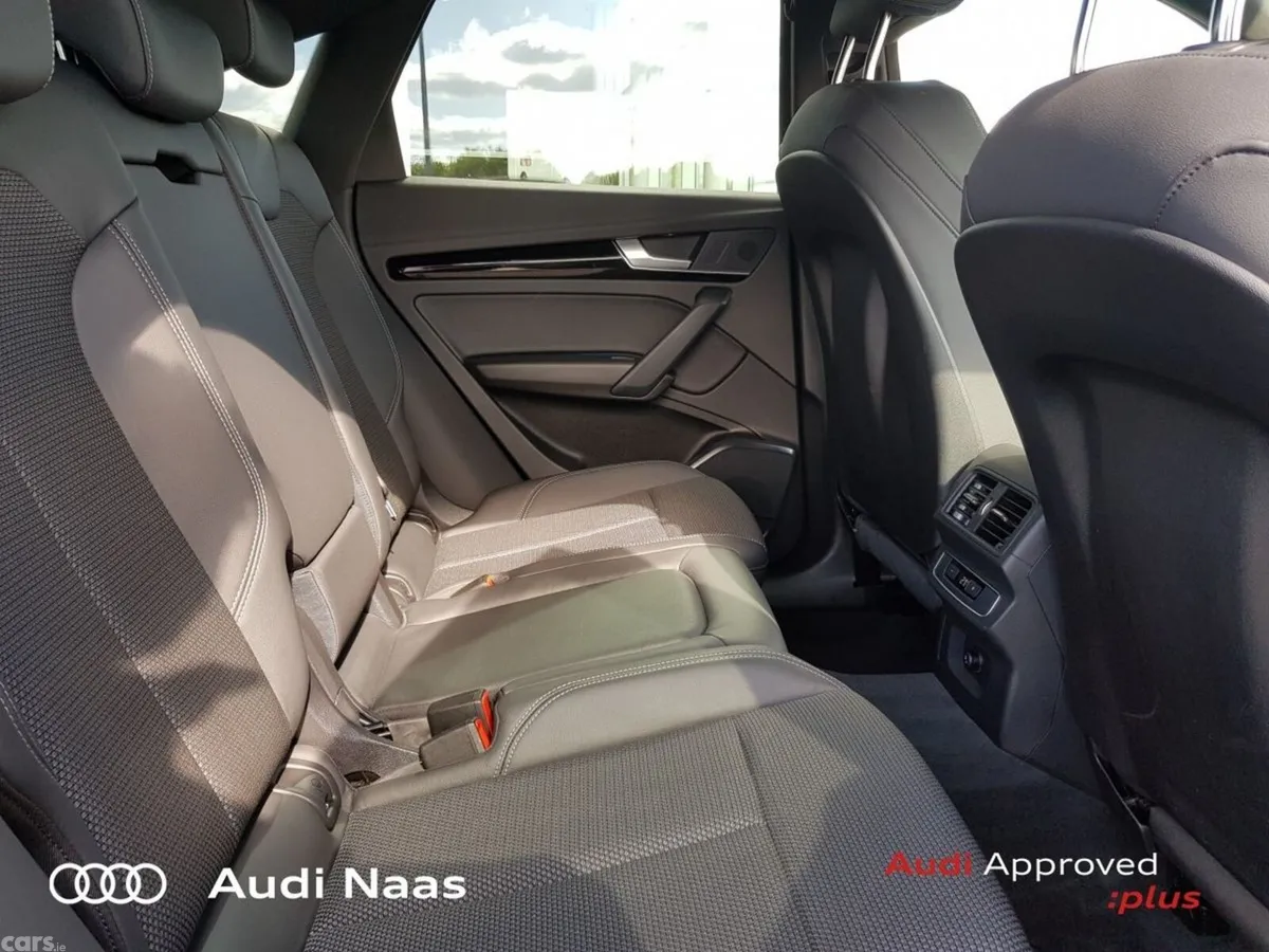 Audi Q5 SUV, Petrol Plug-in Hybrid, 2023, Blue