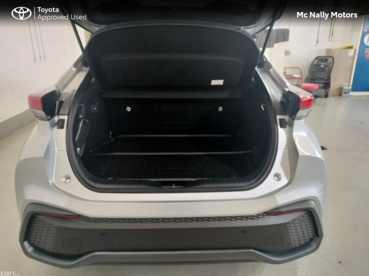 Toyota C-HR Hatchback, Petrol Plug-in Hybrid, 2024, Silver