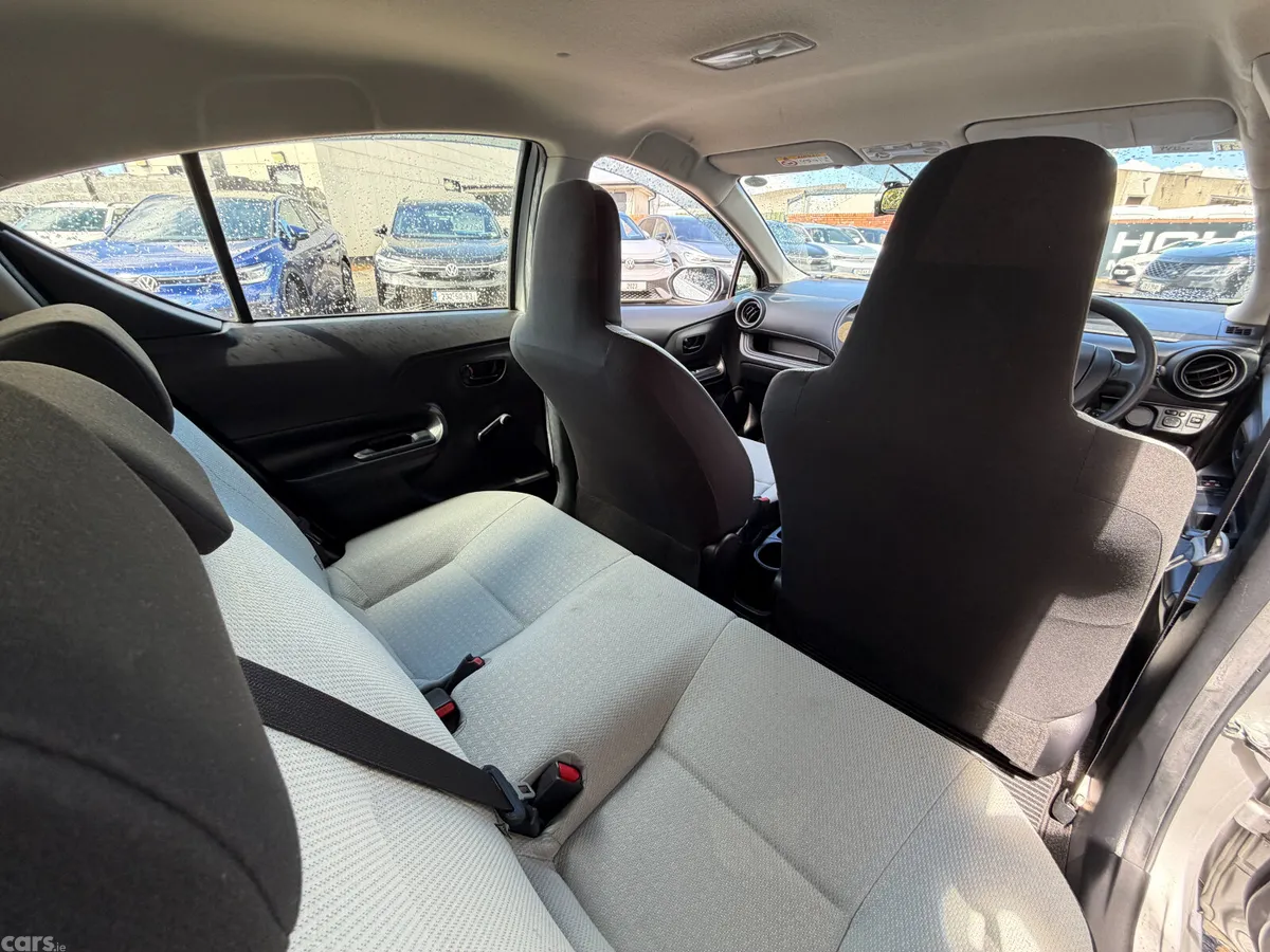 Toyota Aqua Hatchback, Petrol Hybrid, 2020, Silver