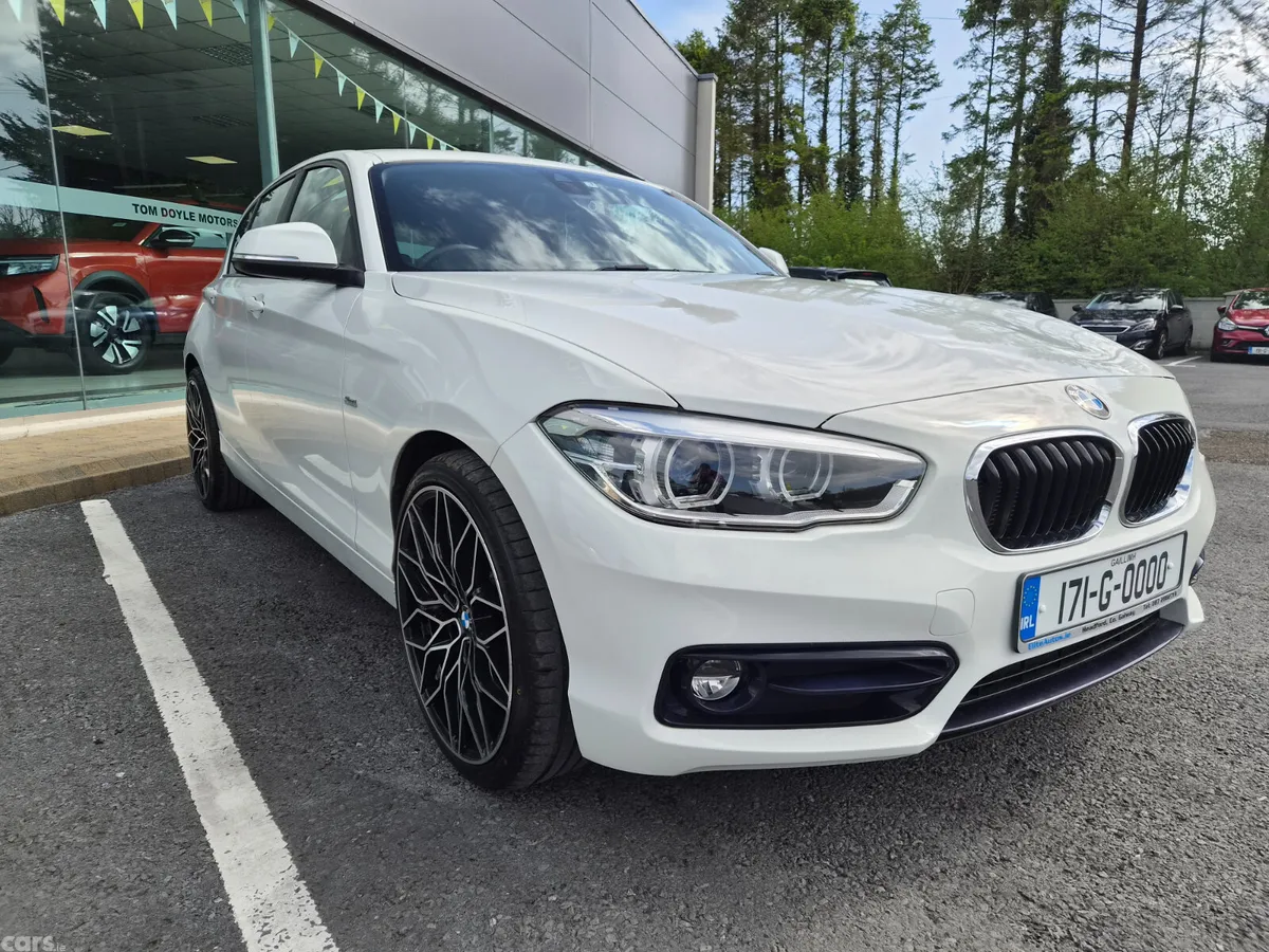 BMW 1-Series Hatchback, Diesel, 2017, White