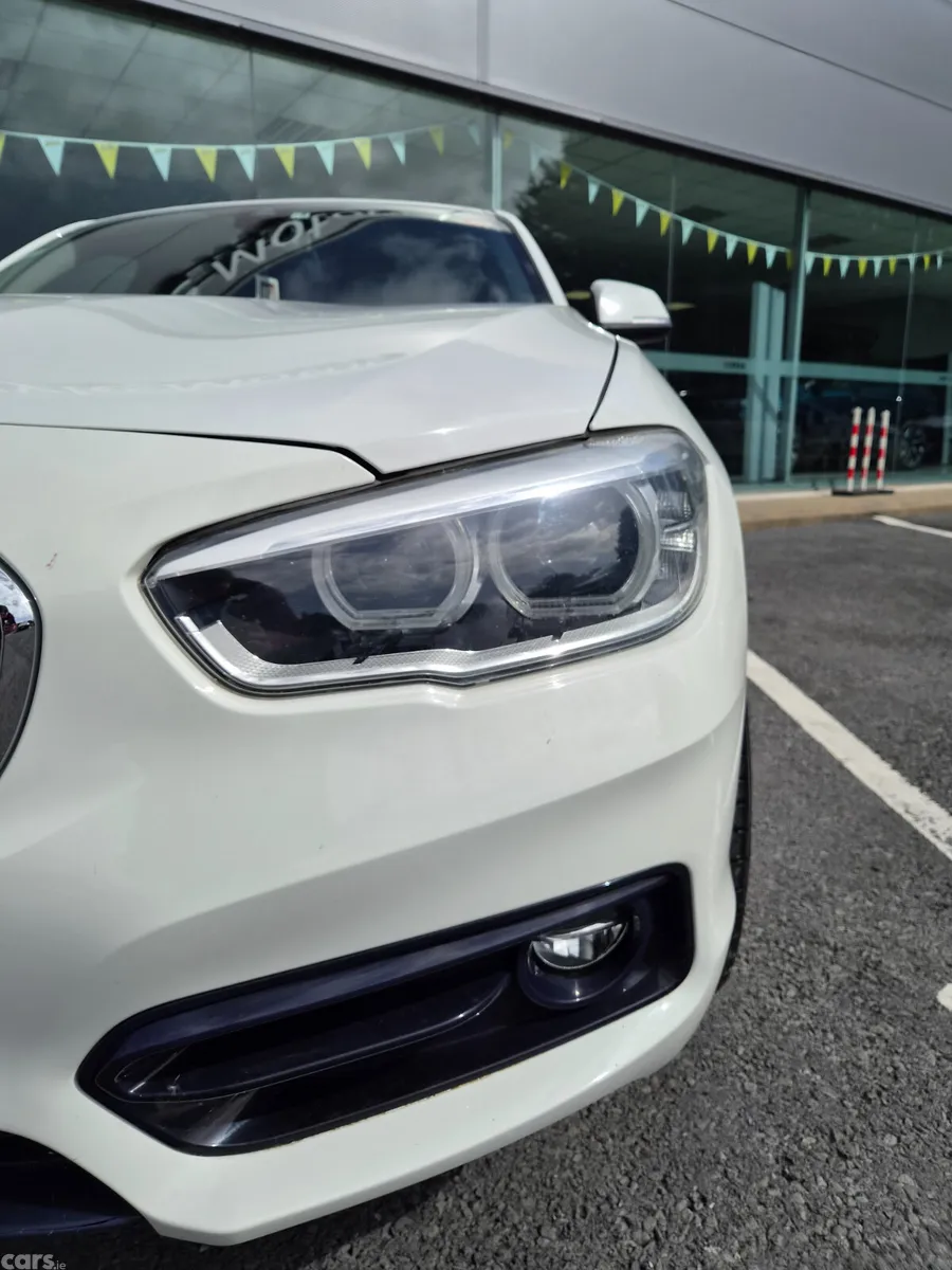BMW 1-Series Hatchback, Diesel, 2017, White