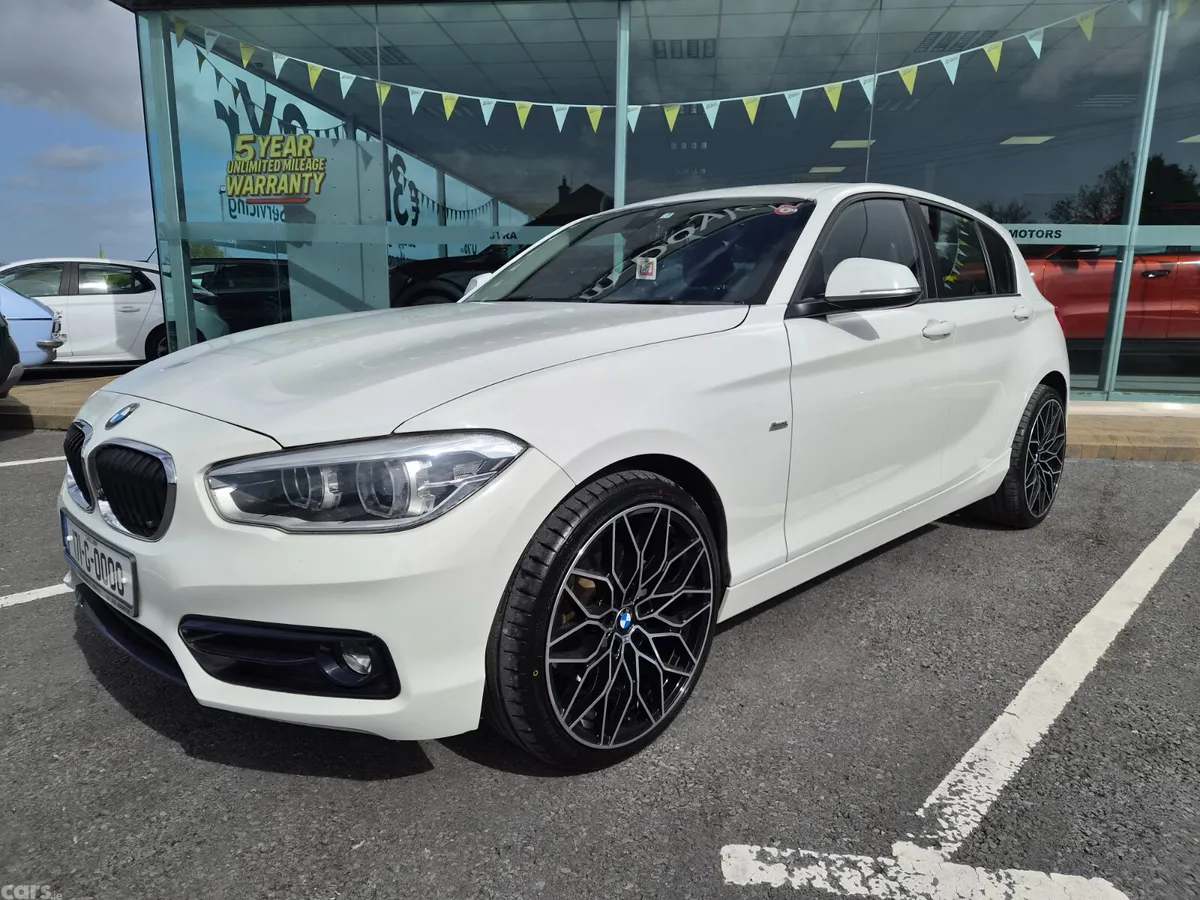 BMW 1-Series Hatchback, Diesel, 2017, White