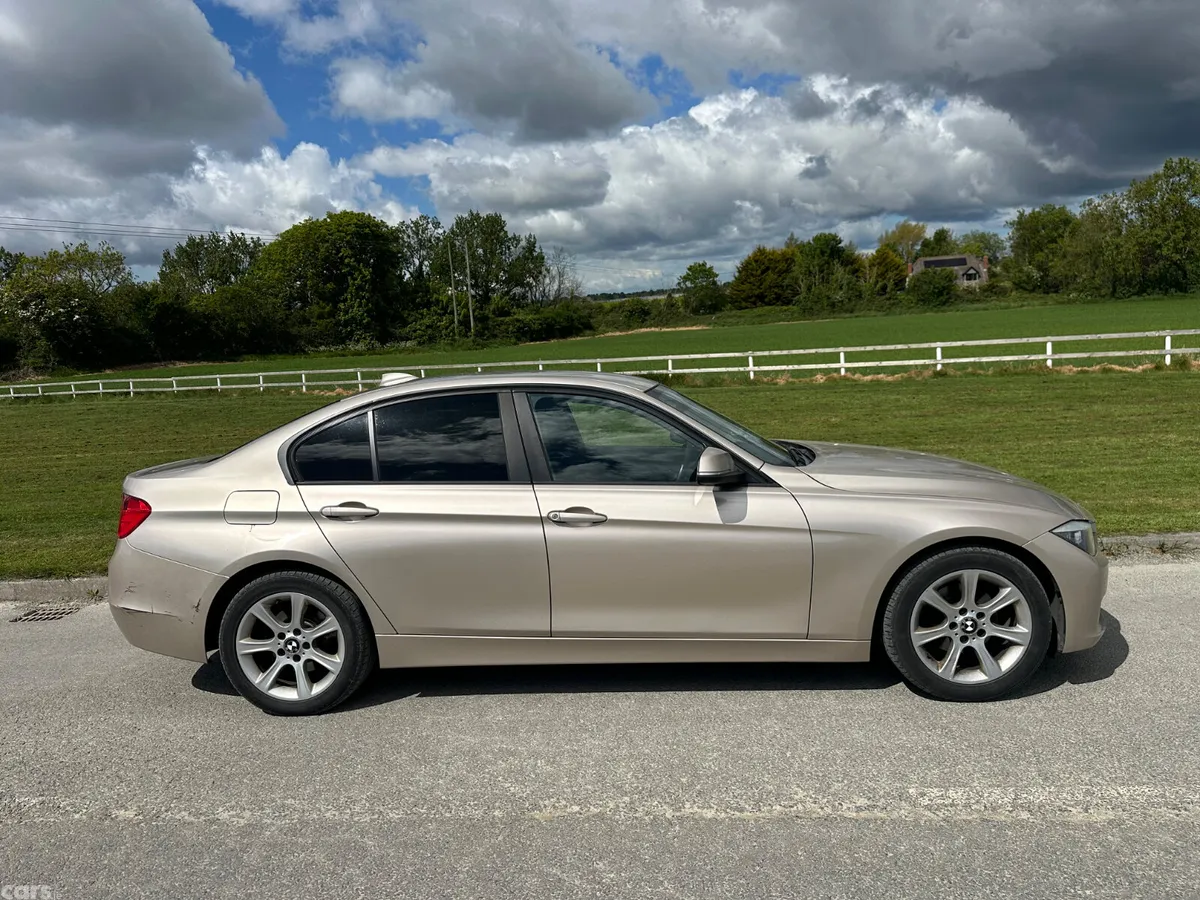 BMW 3-Series Saloon, Diesel, 2015, Silver
