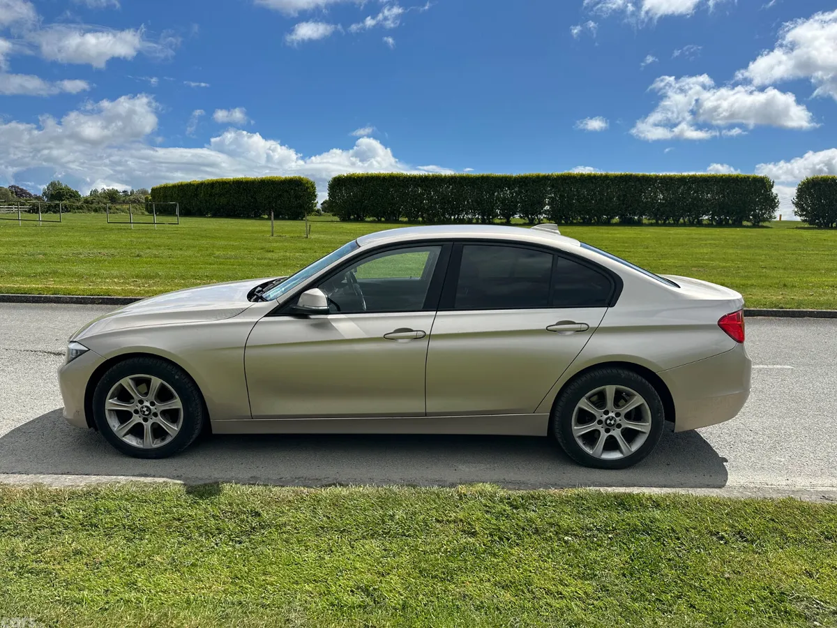 BMW 3-Series Saloon, Diesel, 2015, Silver