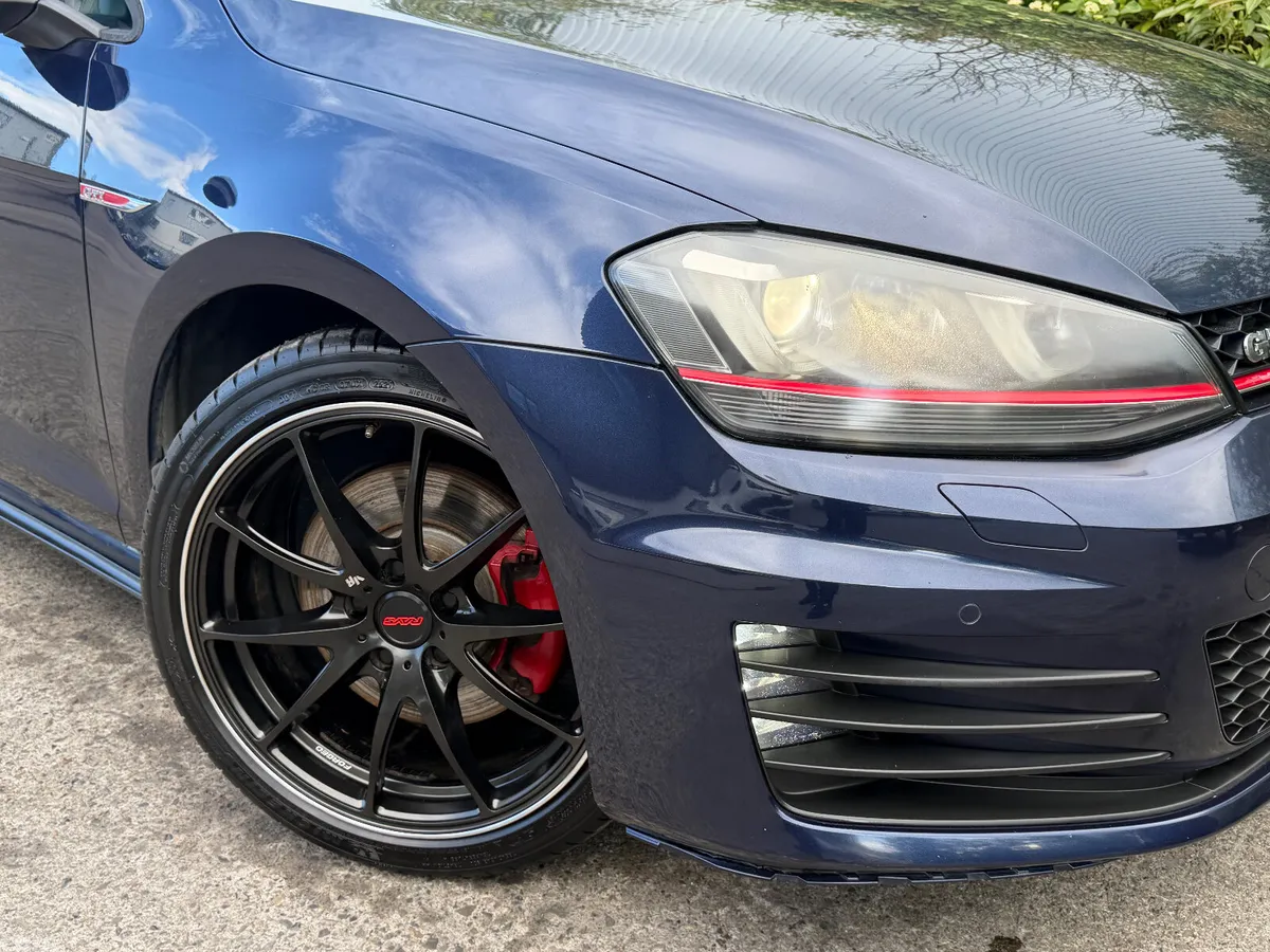 Volkswagen Golf Hatchback, Petrol, 2014, Blue