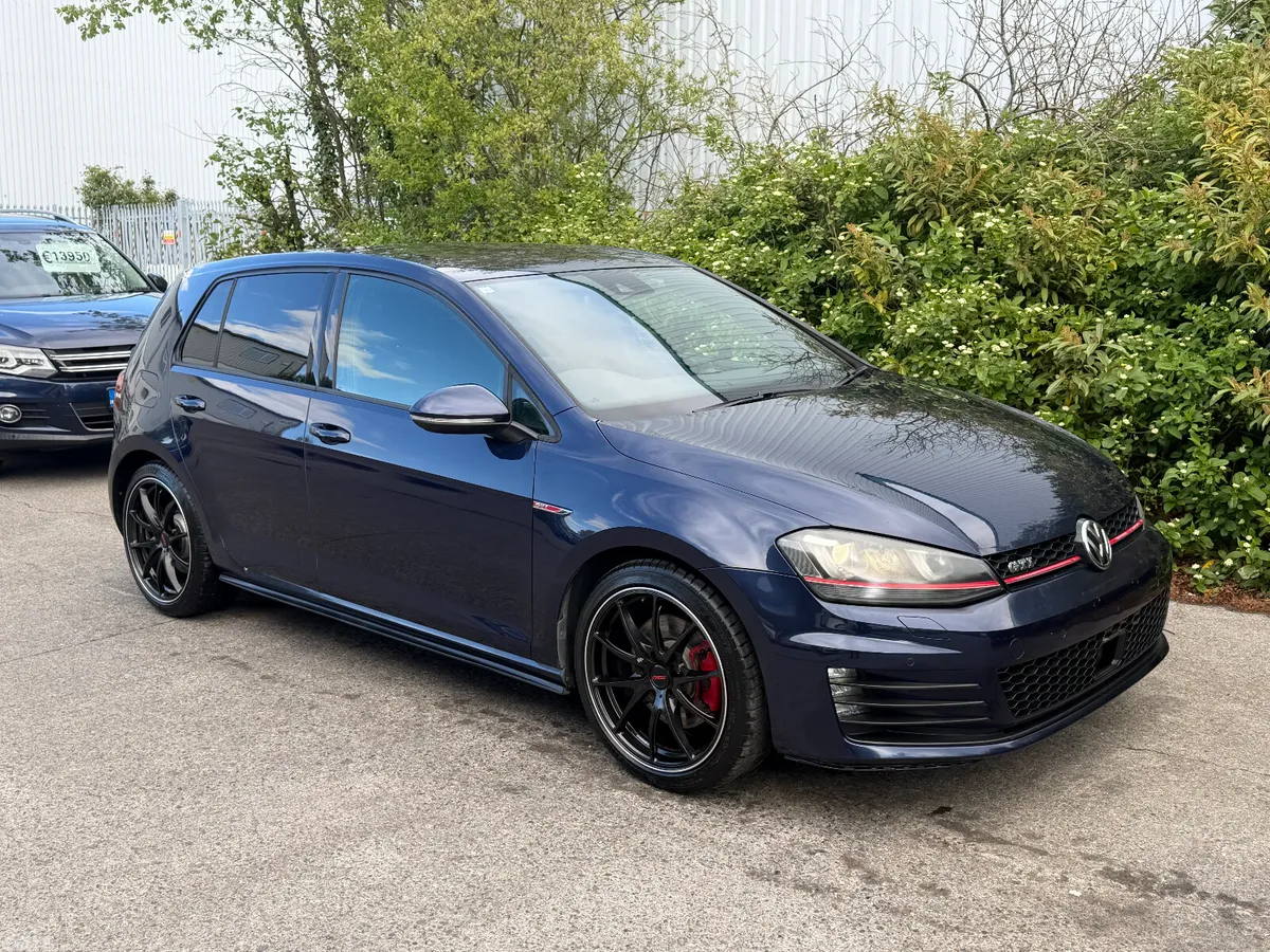 Volkswagen Golf Hatchback, Petrol, 2014, Blue