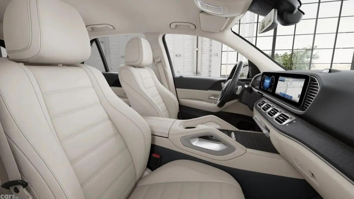 Mercedes-Benz GLE SUV, Diesel Plug-in Hybrid, 2026, Grey