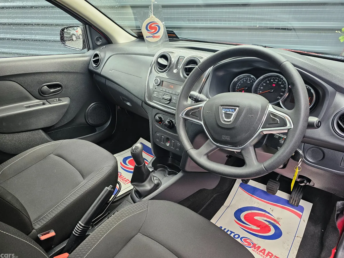 Dacia Sandero Hatchback, Petrol, 2021, Red