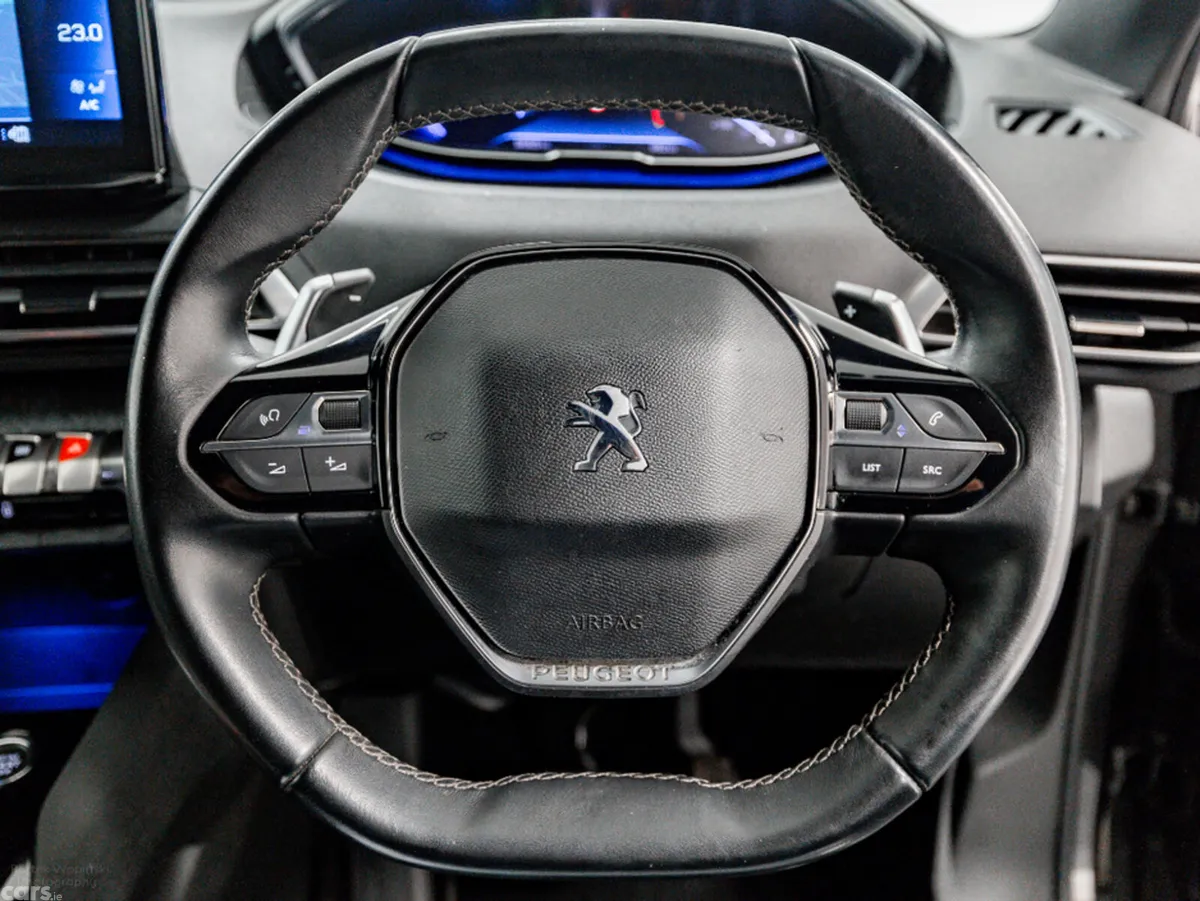 Peugeot 3008 SUV, Diesel, 2023, Grey