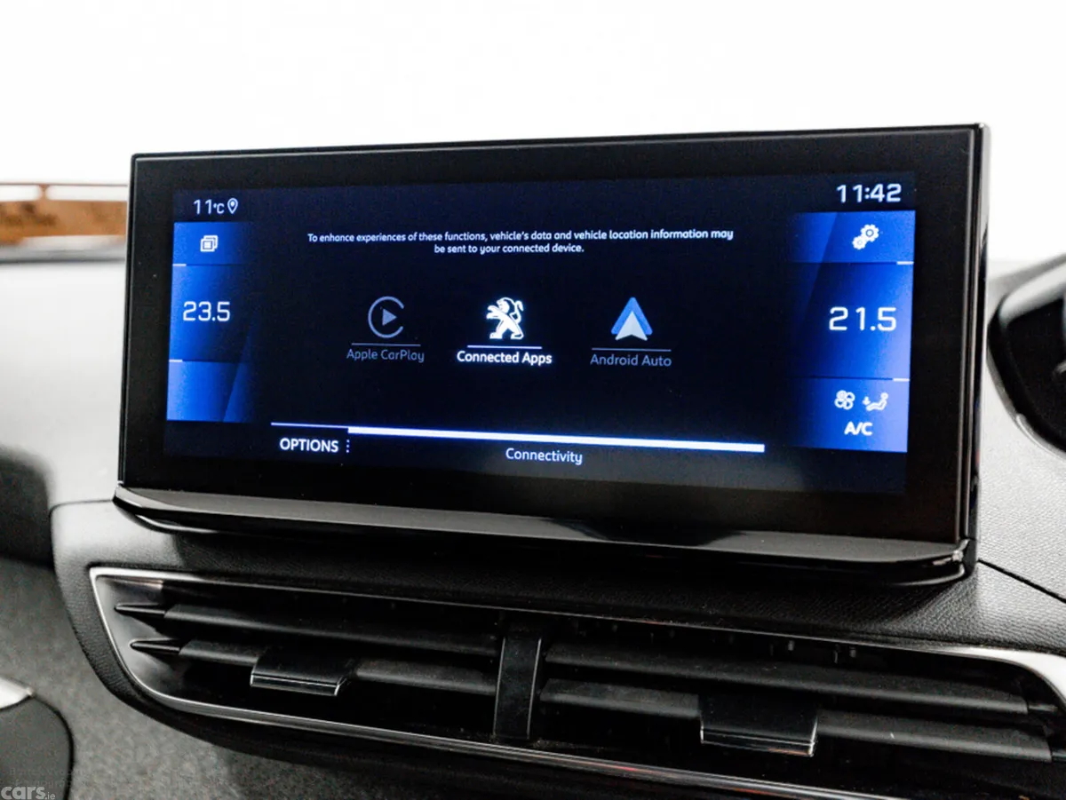 Peugeot 3008 SUV, Diesel, 2023, Grey