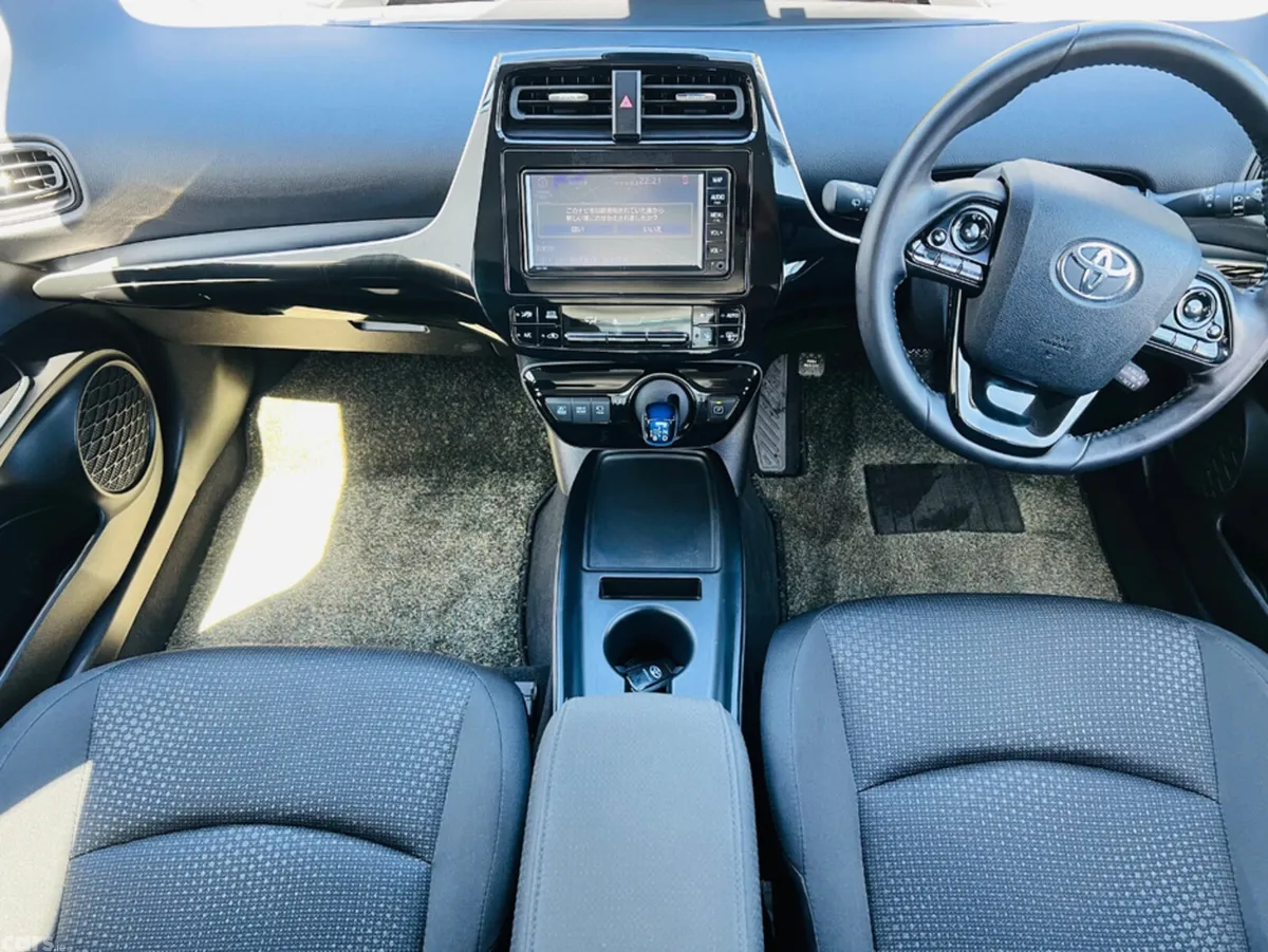 Toyota Prius Hatchback, Petrol Hybrid, 2022, Grey