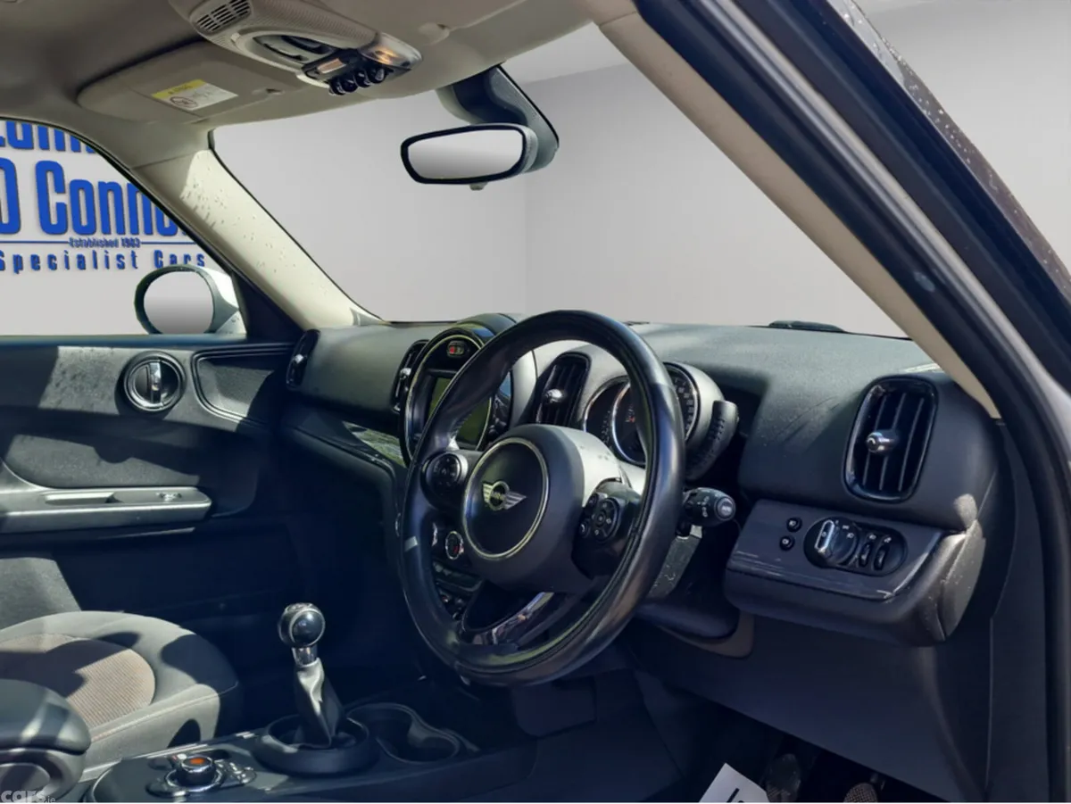 Mini Countryman Hatchback, Diesel, 2017, White