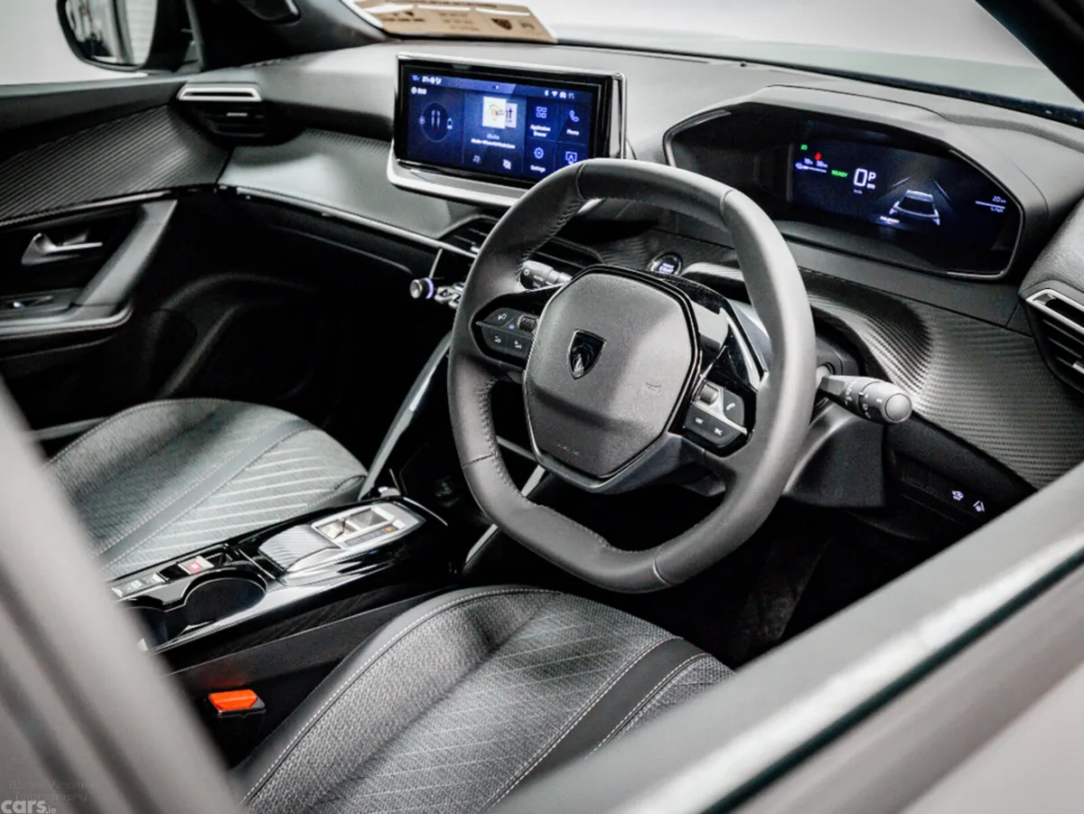Peugeot 2008 SUV, Electric, 2026, Grey