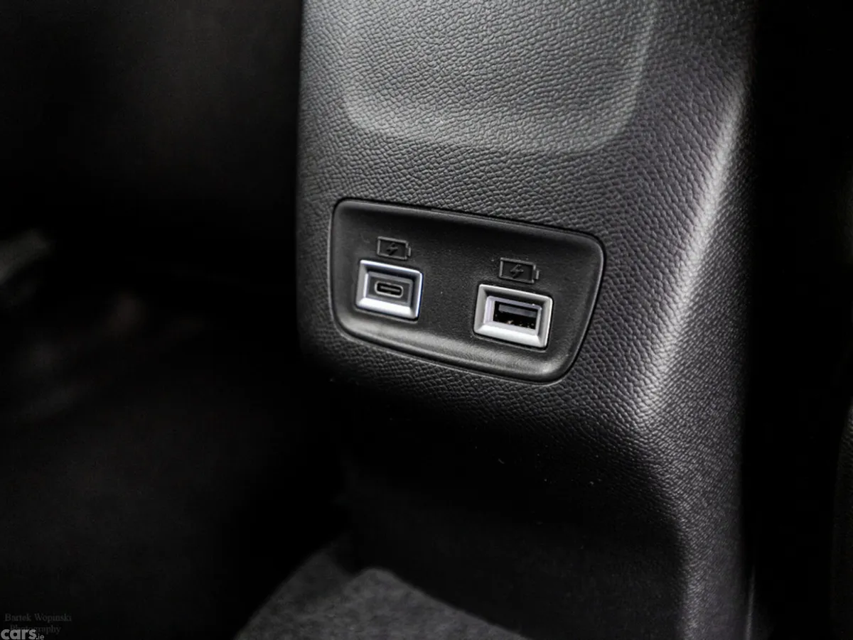 Peugeot 2008 SUV, Petrol Hybrid, 2026, Blue