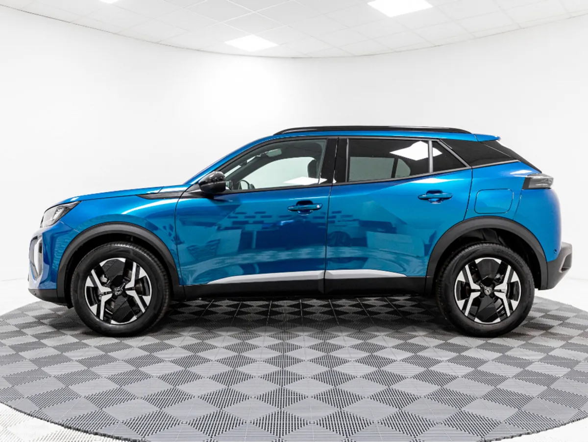Peugeot 2008 SUV, Petrol Hybrid, 2026, Blue