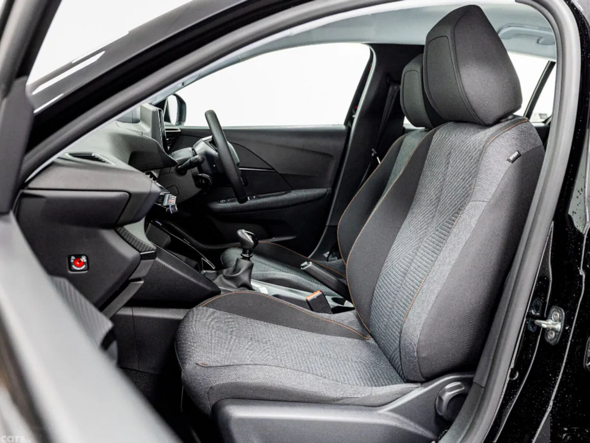 Peugeot 208 Hatchback, Petrol, 2026, Black