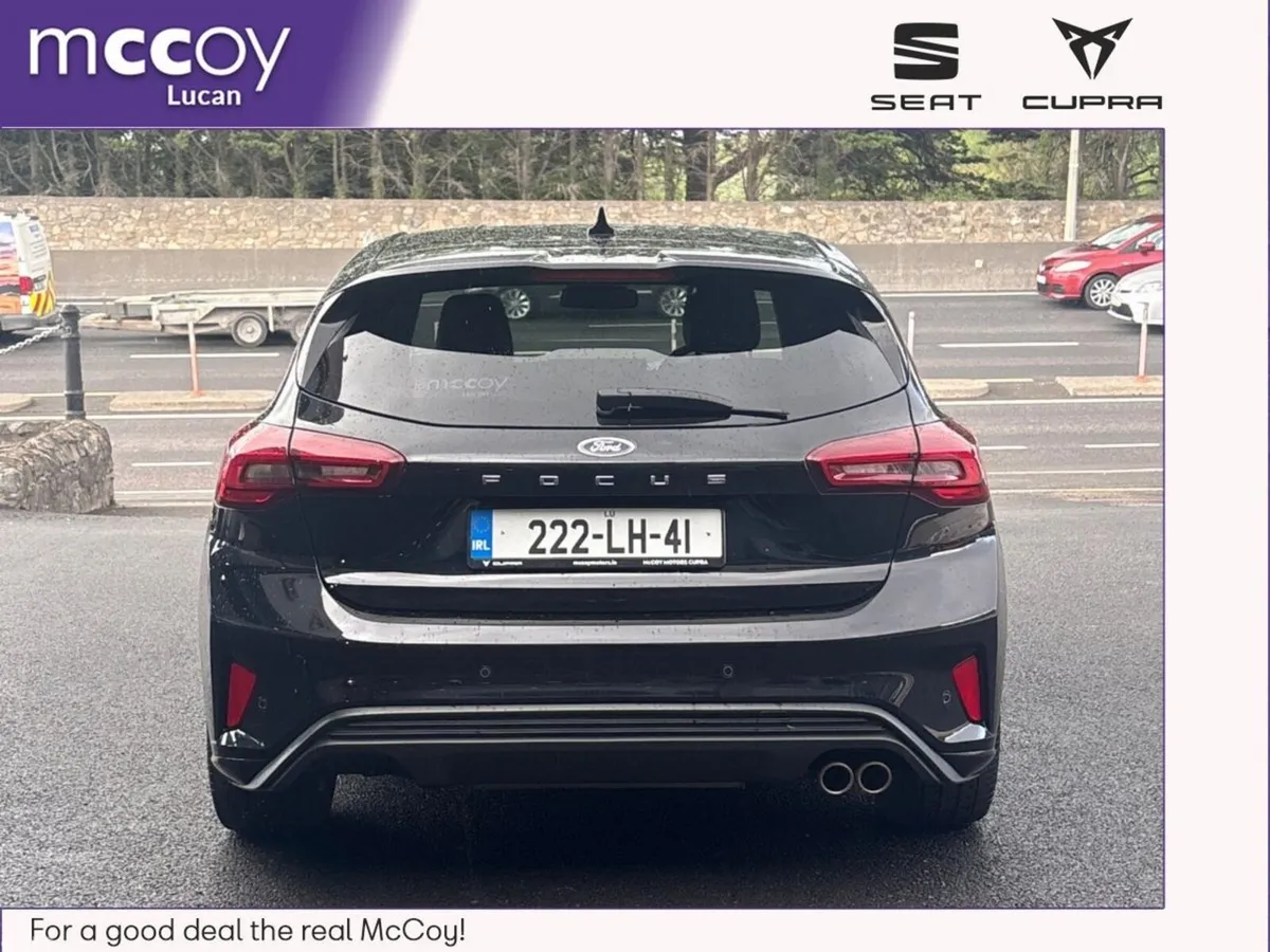 Ford Focus Hatchback, Petrol, 2022, Black