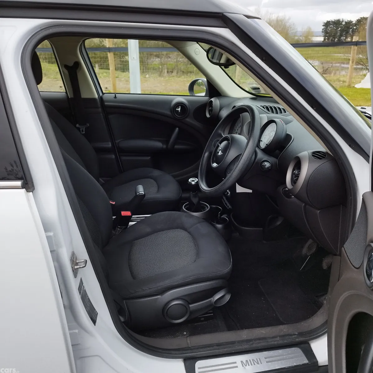 Mini Cooper Hatchback, Diesel, 2012, White