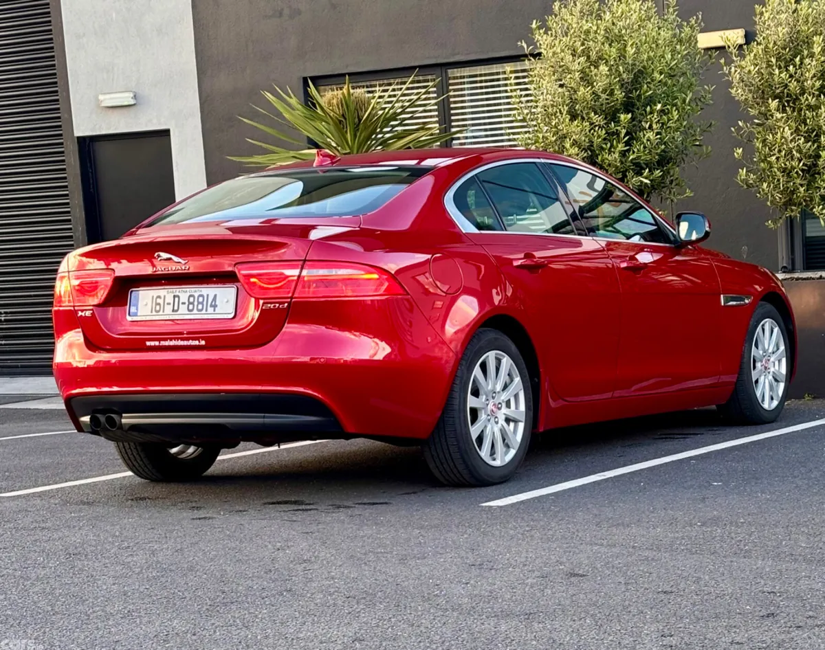 Jaguar XE Saloon, Diesel, 2016, Red