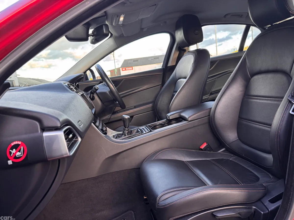 Jaguar XE Saloon, Diesel, 2016, Red
