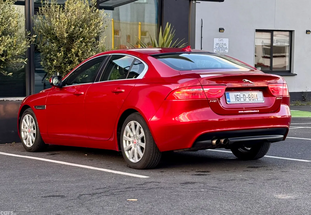 Jaguar XE Saloon, Diesel, 2016, Red