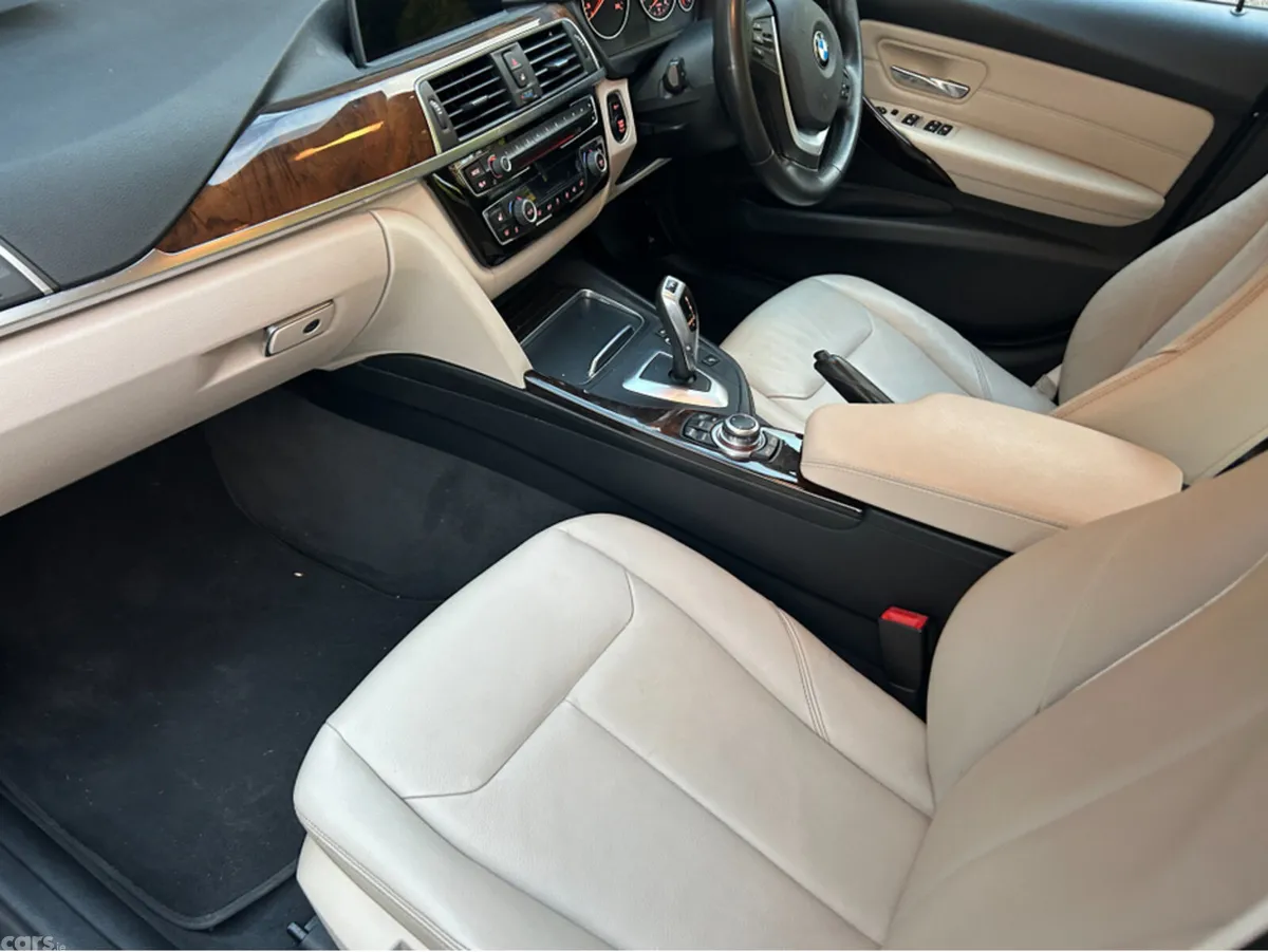 BMW 3-Series Saloon, Diesel, 2017, Blue