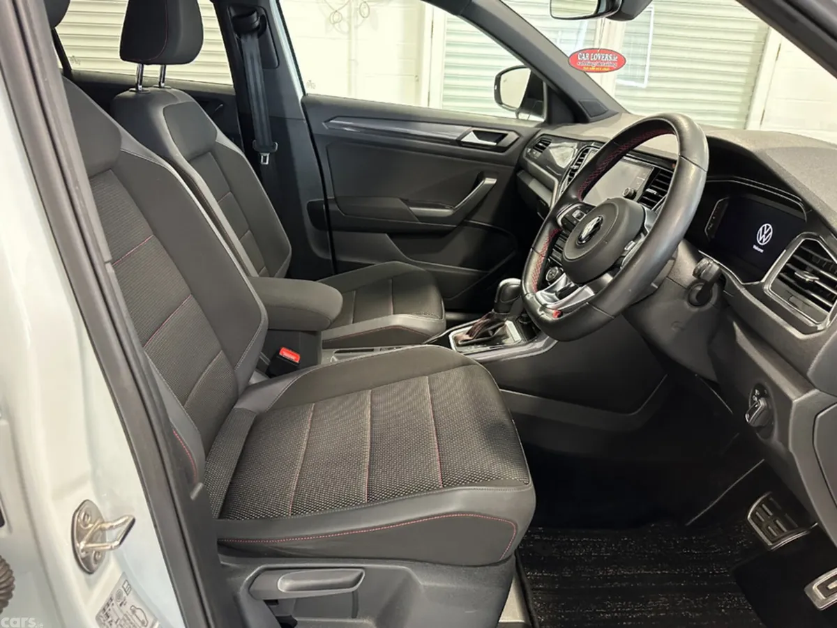 Volkswagen T-Roc SUV, Diesel, 2021, White