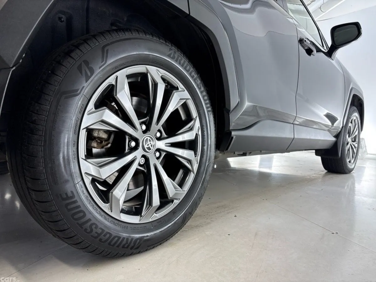Toyota RAV4 SUV, Petrol Hybrid, 2023, Black