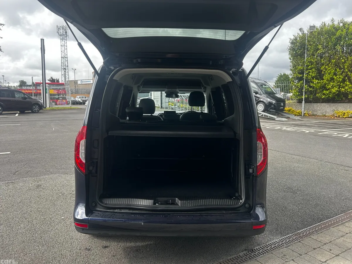 Mercedes-Benz T-Class MPV, Diesel, 2024, Blue