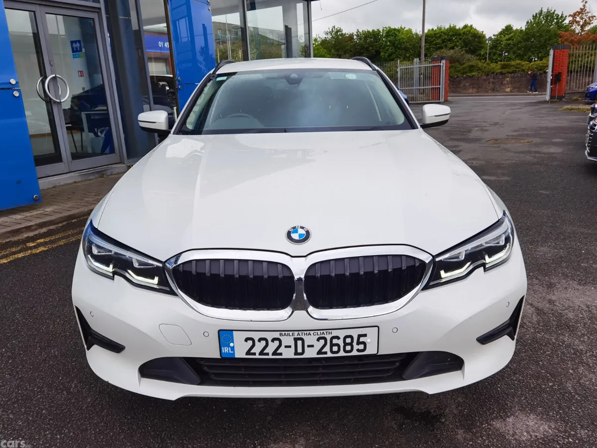 BMW 3-Series Estate, Diesel, 2022, White