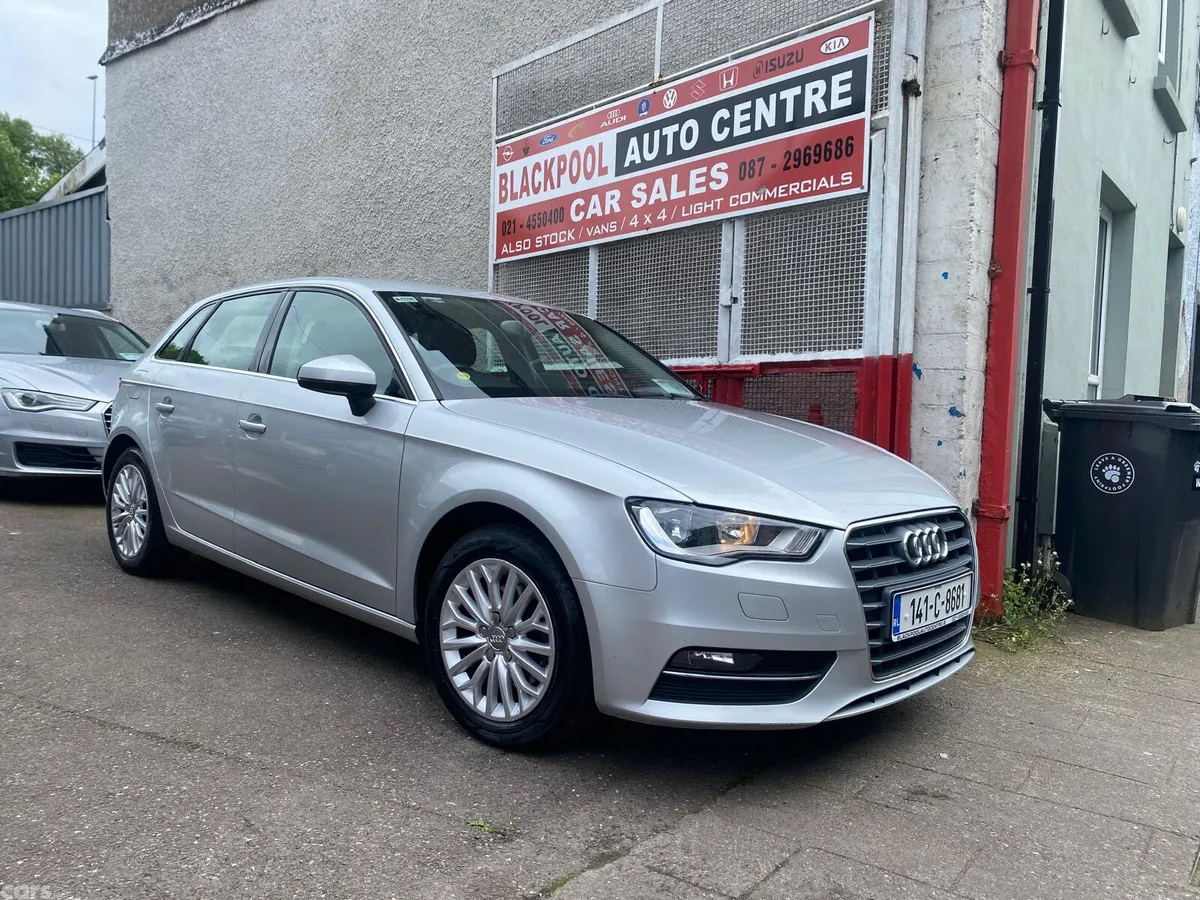Audi A3 Hatchback, Diesel, 2014, Silver