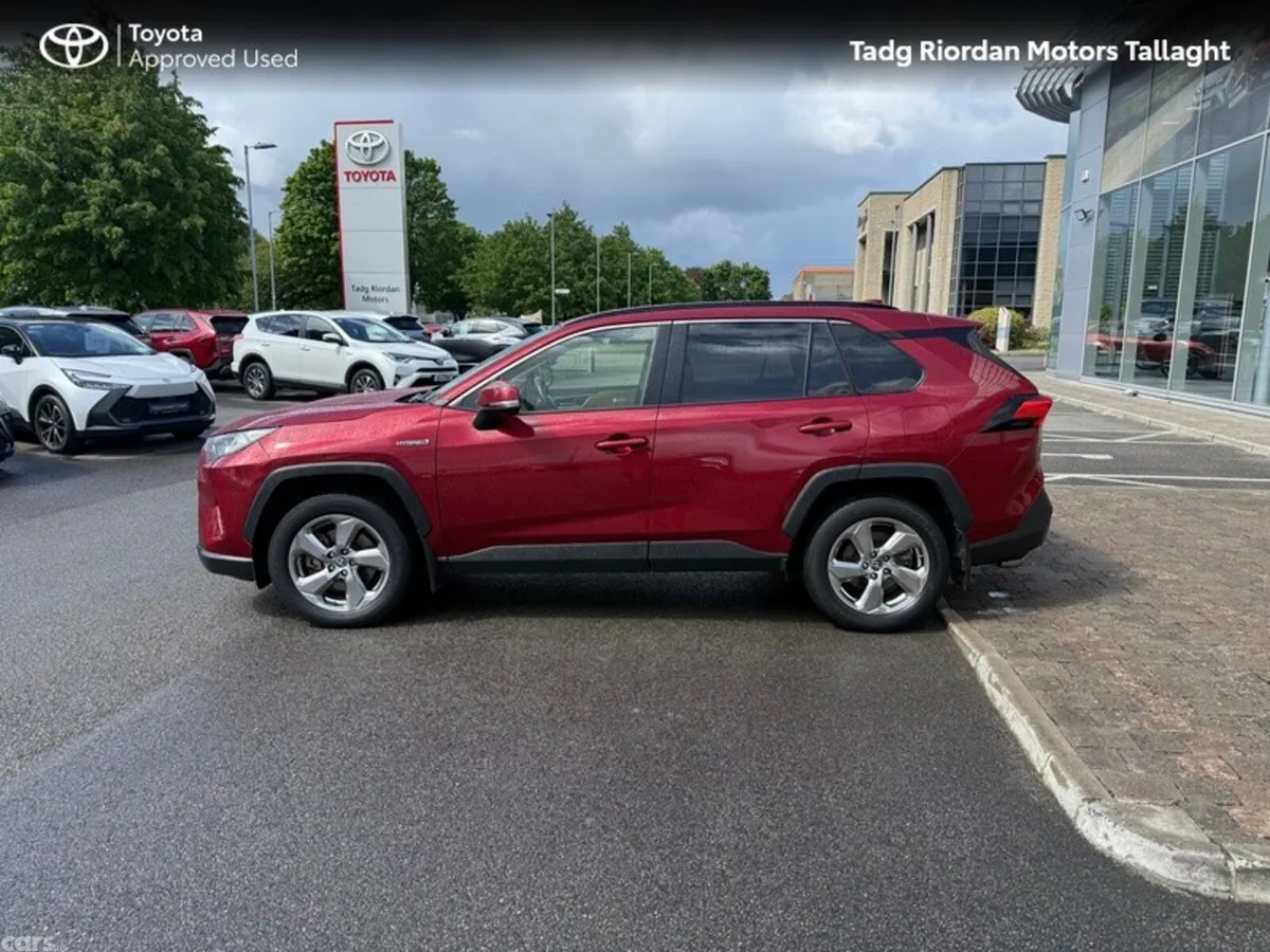 Toyota RAV4 SUV, Petrol Hybrid, 2021, Red