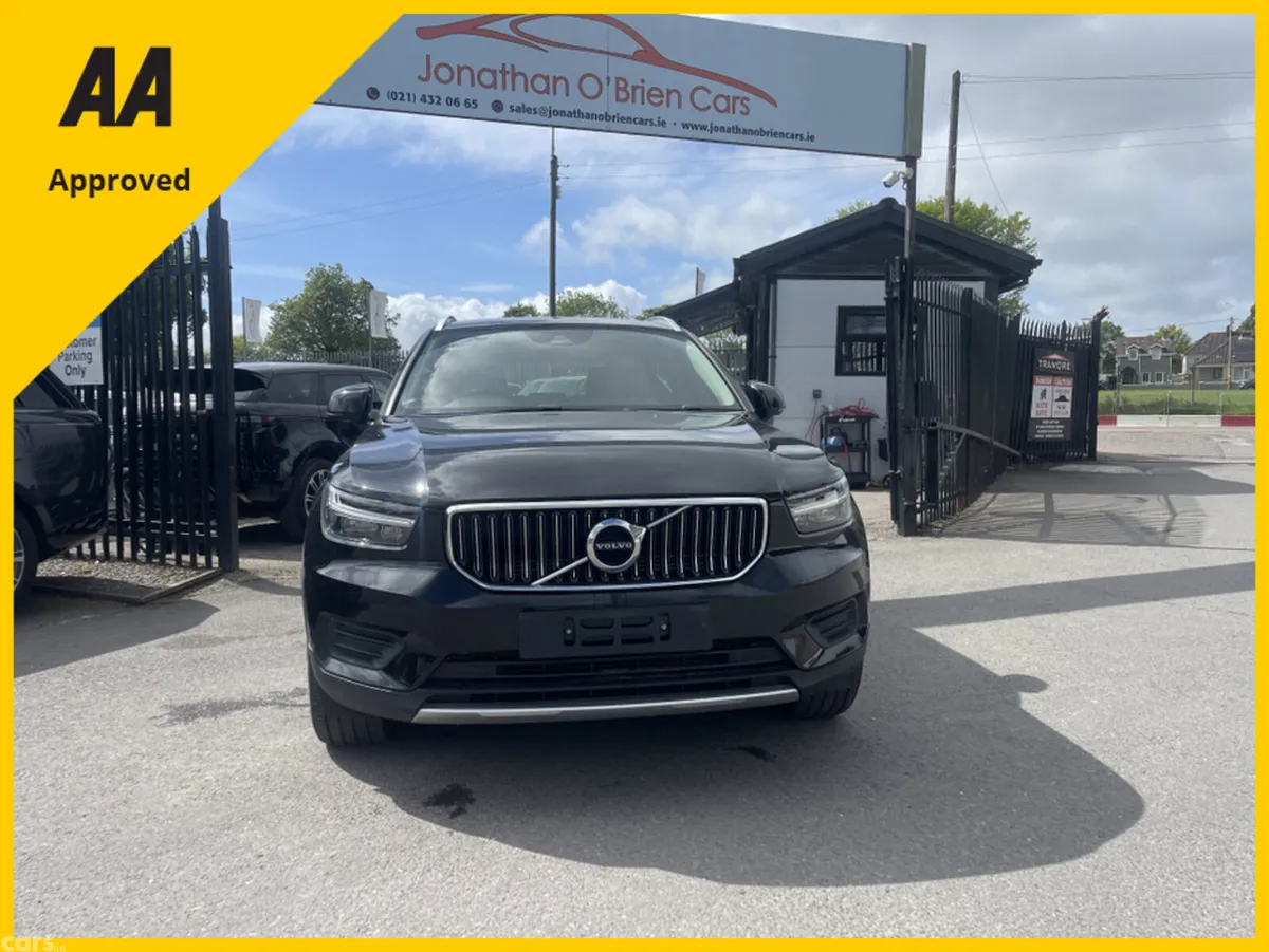 Volvo XC40 SUV, Petrol Plug-in Hybrid, 2022, Black
