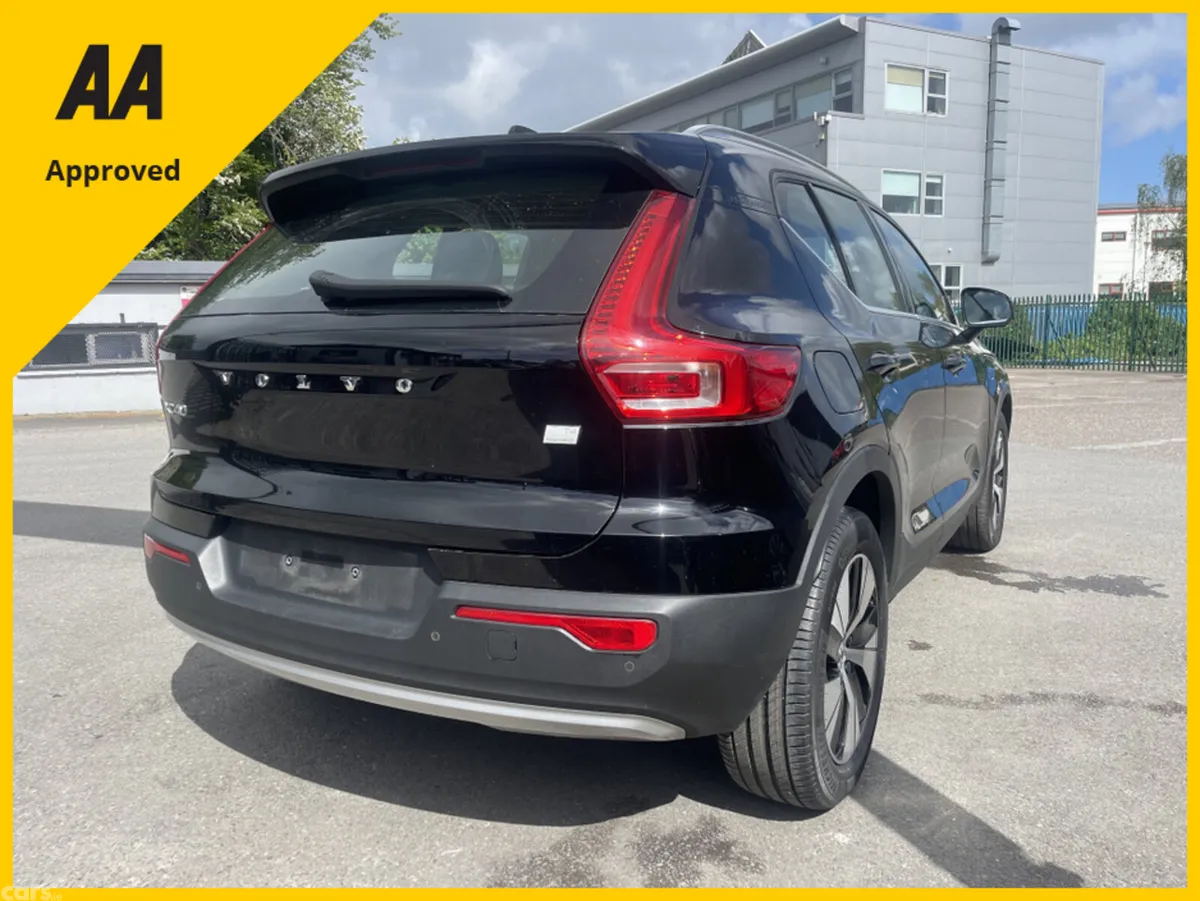 Volvo XC40 SUV, Petrol Plug-in Hybrid, 2022, Black