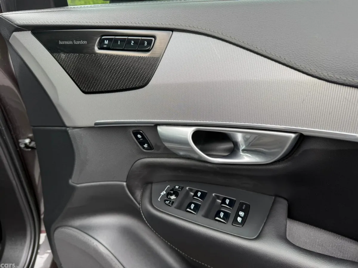 Volvo XC90 Estate, Petrol Plug-in Hybrid, 2023, Grey