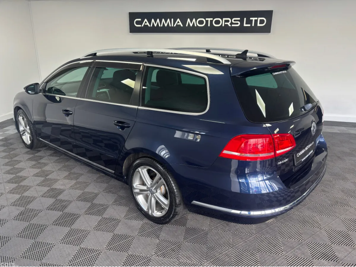 Volkswagen Passat Estate, Petrol, 2015, Black