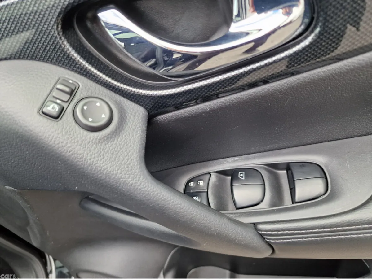 Nissan X-Trail SUV, Diesel, 2016, Black