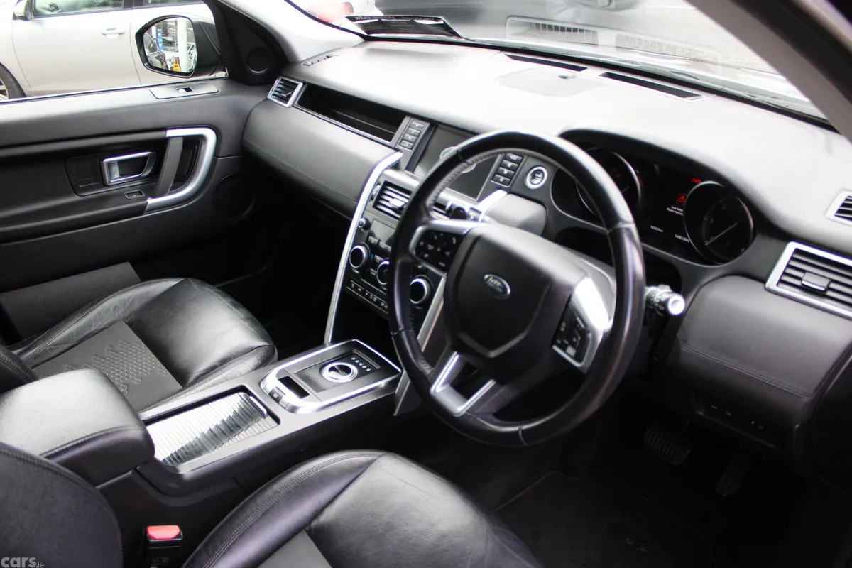Land Rover Discovery Sport SUV, Diesel, 2018, Black