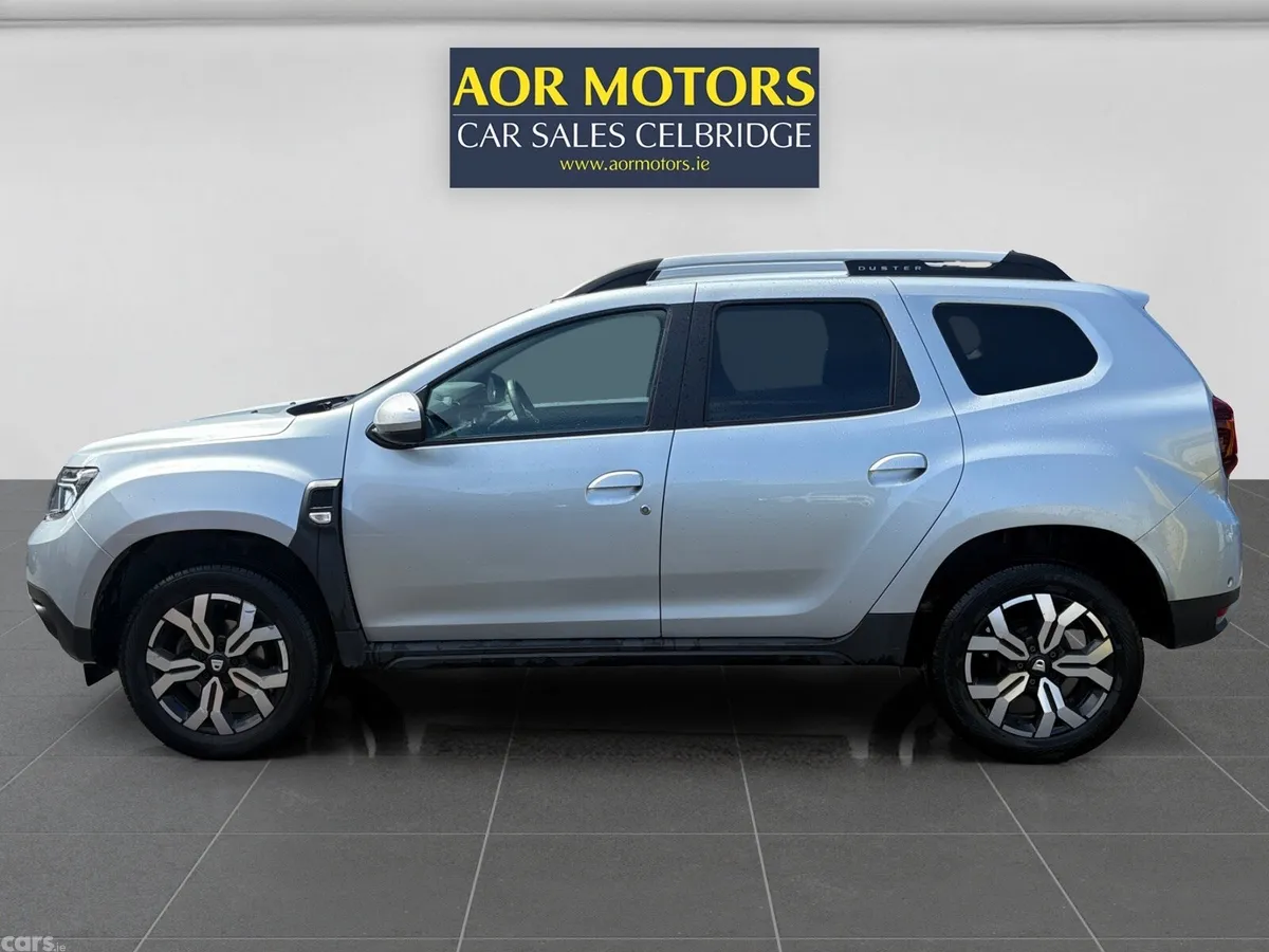 Dacia Duster SUV, Petrol, 2022, Grey
